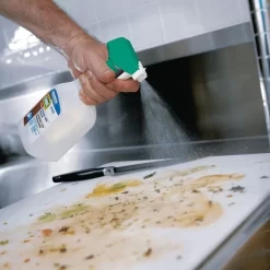 Comet Cleaner With Bleach, 32 Oz Spray Bottle, 8/Carton -Professional cleaning tool store 090c930334b95cff58349979e205fcba00