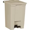 Rubbermaid Step-On 12 Gallon Trash Can With Lid
