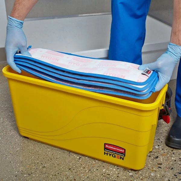 Rubbermaid Commercial HYGEN HYGEN Charging Bucket, 6.8 Gal, Yellow 3 Rubbermaid Commercial HYGEN HYGEN Charging Bucket, 6.8 Gal, Yellow - Image 3