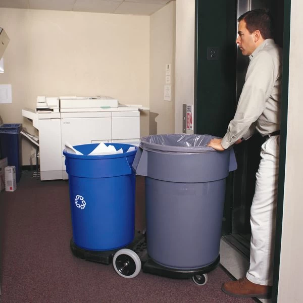 Rubbermaid Commercial Brute 32-Gallon Vented Recycling Containers 2 Rubbermaid Commercial Brute 32-Gallon Vented Recycling Containers - Image 2