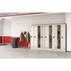 Safco 32 Gallon Plastic Step-On Receptacle 6 Safco 32 Gallon Plastic Step-On Receptacle -Professional cleaning tool store c8da467e7cc47f1560390757e69d38c872